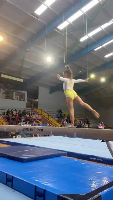 Video de clase con trampolín, septiembre de 2026